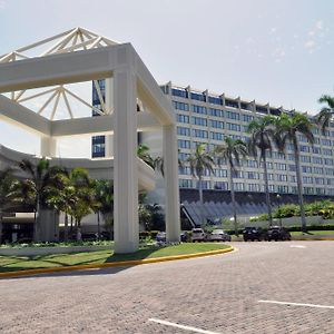 Renaissance Santo Domingo Jaragua Hotel & Casino